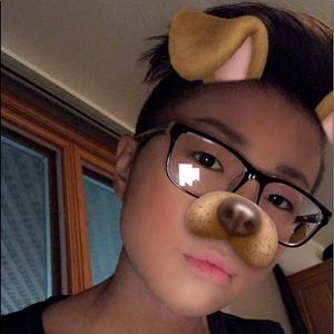 Meet presley new posher